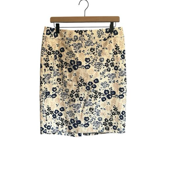 Ann Taylor Floral Pencil Skirt Size 10 - Picture 1 of 8
